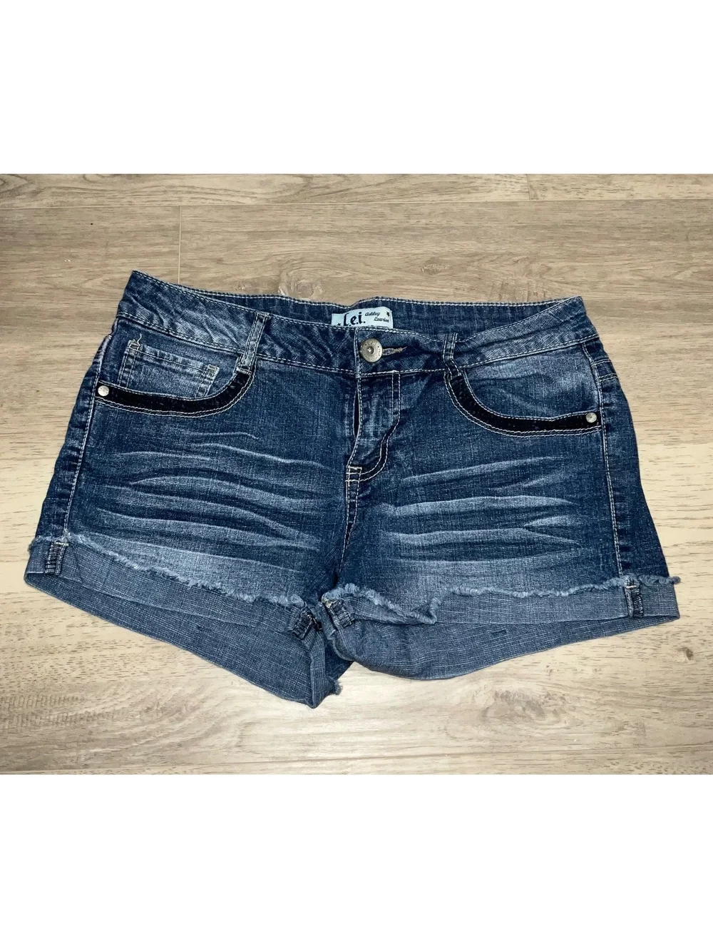 L.e.i. Ashley Lowrise Denim Shorts Junior Size 9